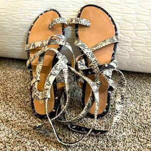 Cabi Strappy Sandal 9